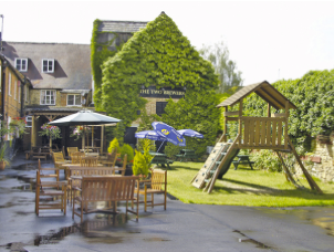 The Two Brewers Pub in Olney has a lovely beer garden